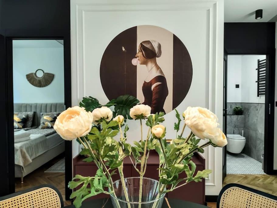 Appartement No. 8 / Nr 8 By Cooee